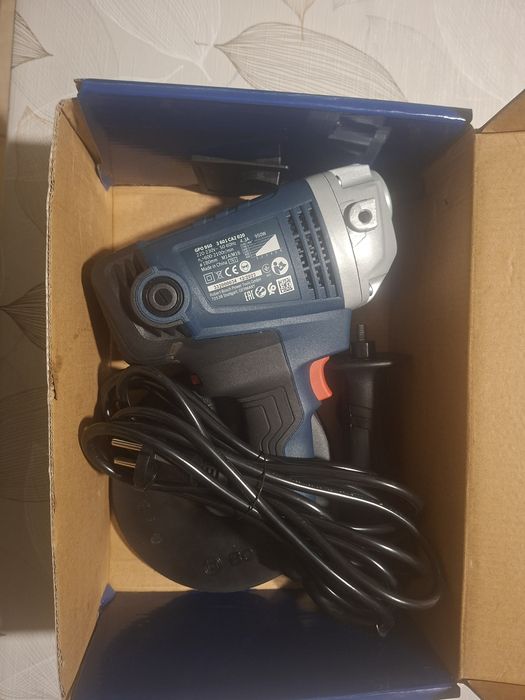Polerka samochodowa Bosch GPO 950
