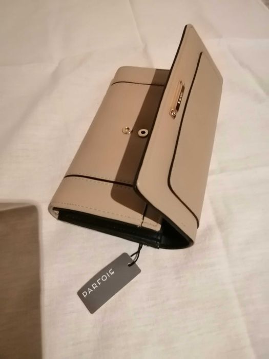 Carteira Charmosa e Elegante de Senhora da PARFOIS