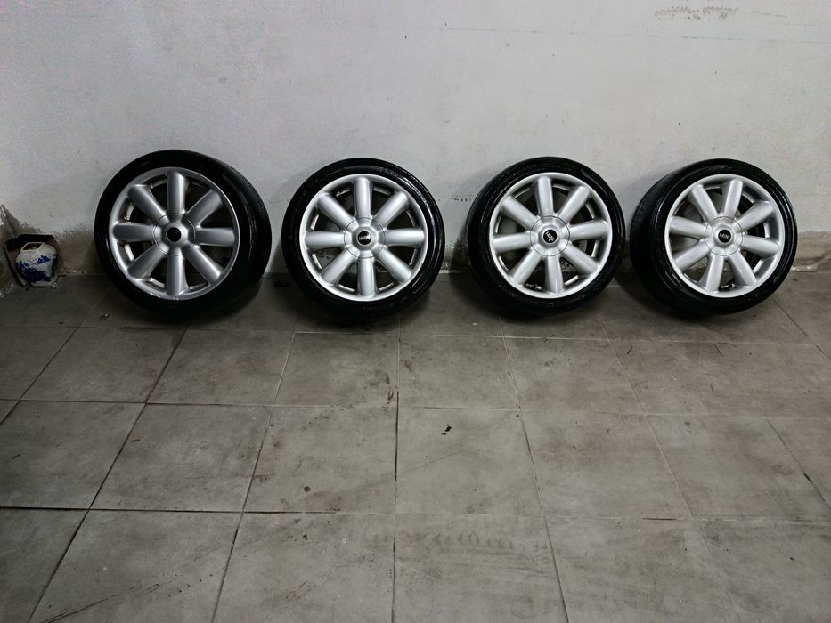 Jantes 17 mini originais com pneus 205/45/17