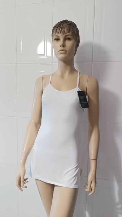 Vestido curto Branco. Novo. Tamanho S/ M