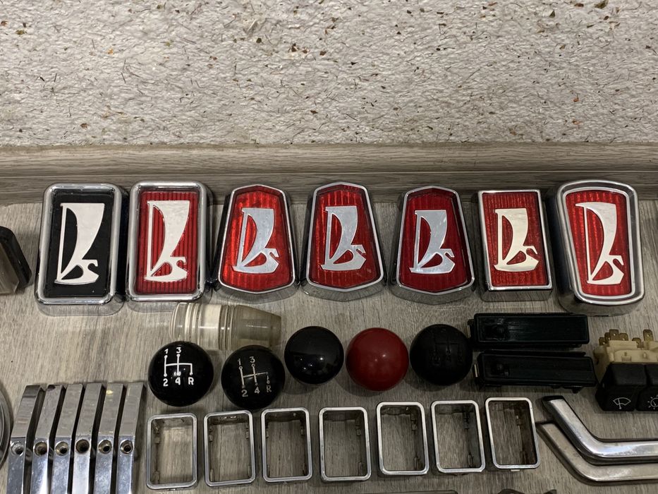 Эмблема ваз 2101-2106 ссср новое