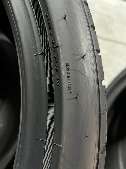 305/30/20+265/35/20 R20 Pirelli PZero PZ4 4шт нові