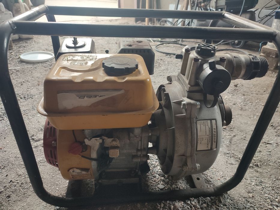 Продам мотопомпу Forte