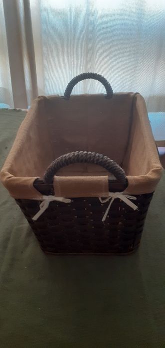 Cesto em verga forrado