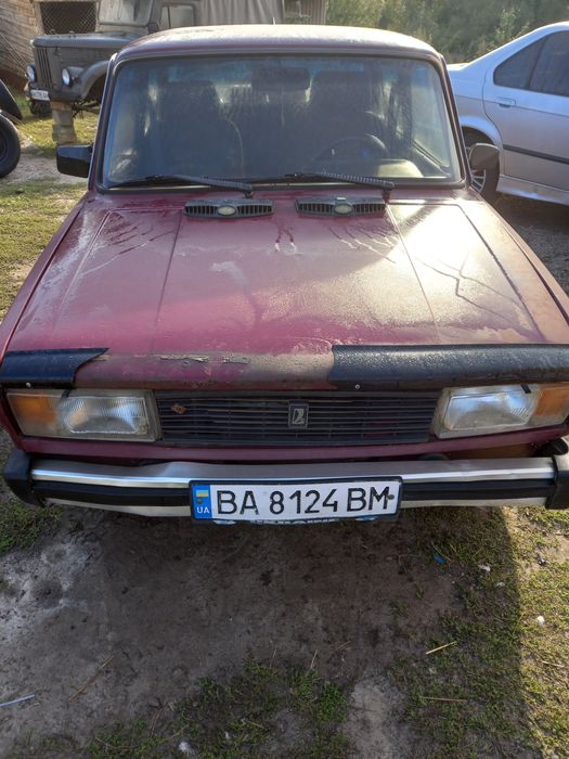 Продам ваз 2105.