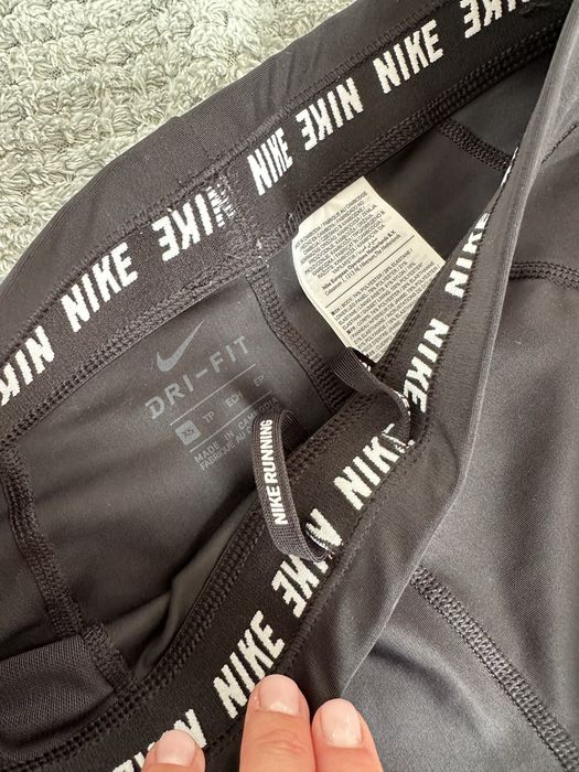 Legginsy sportowe nike