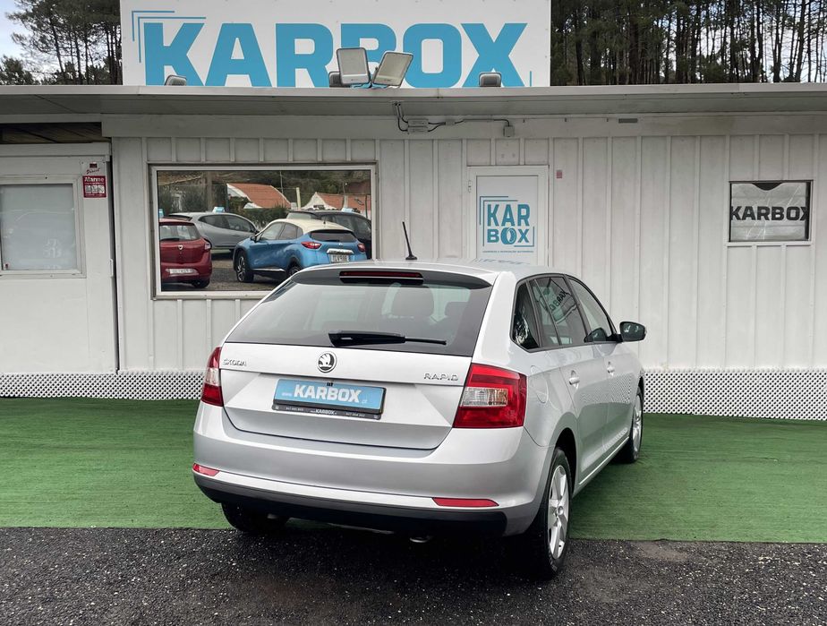 Skoda Rapid Spaceback 1.4 TDi Ambition NACIONAL