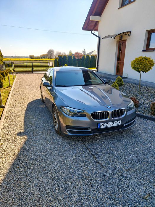 BMW 5  F10   525d
