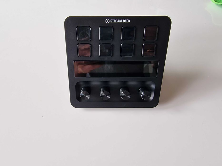 Elgato Stream Deck Plus, nowy, kontroler do streamingu, mikser audio, USB-C