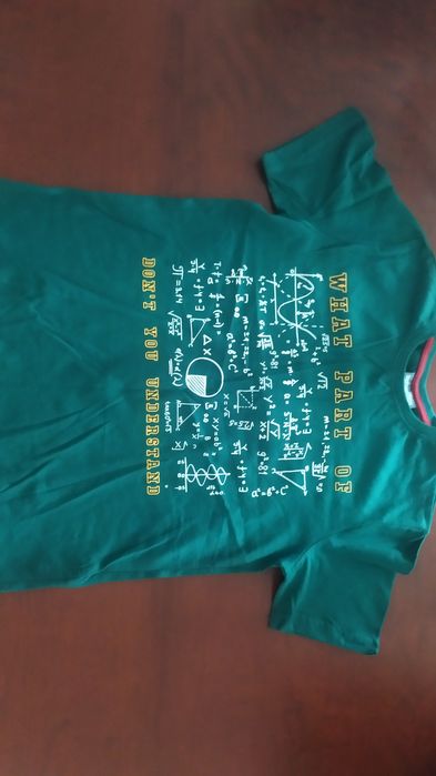 Nowa koszulka chłopięca