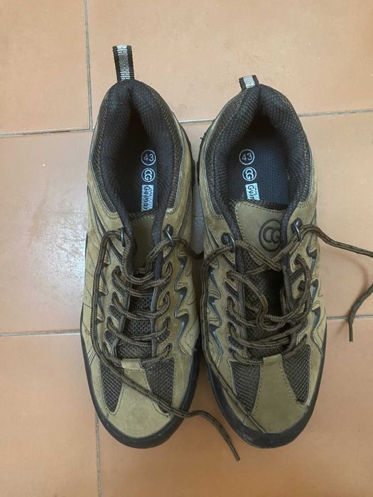 Ténis/bota Inverno, piso liso/acidentado, sola borracha grossa, T-43