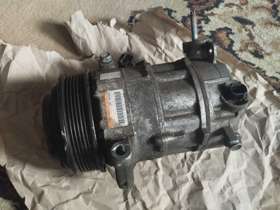 Компресор кондиціонера Dodge Dart