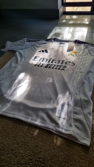 Camisola Real Madrid 24/25 (M)