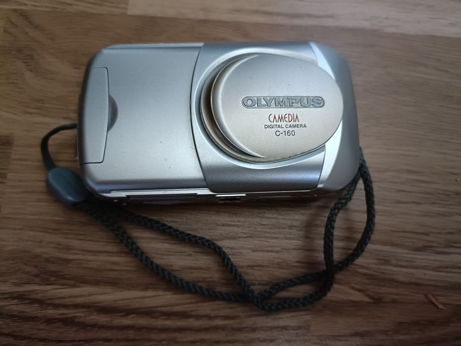 Máquina fotográfica Olympus C160