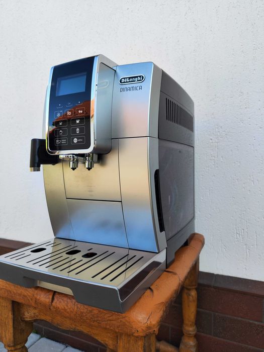 Кавомашина кофемашина DeLonghi Dinamica ECAM 350.55