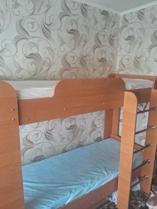 Продам 2-х ярусную кровать