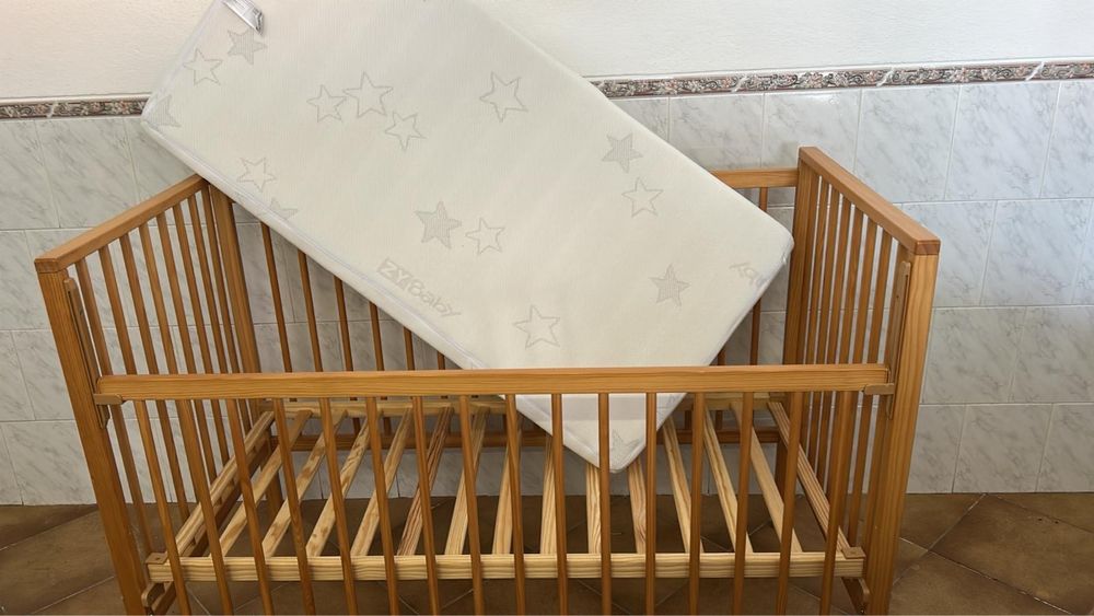 Cama de bebe com colchao
