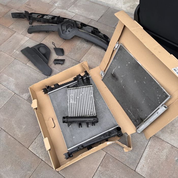 Оригінальні запчастини Renault Express 2023 1.5 дизель (після ДТП)