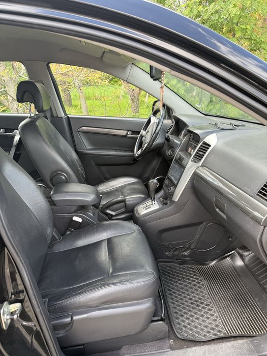 Chevrolet Captiva 2.0D 2006 czarny automat 7 osobowy