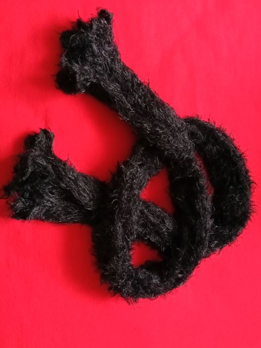 Cachecol ou gola preta