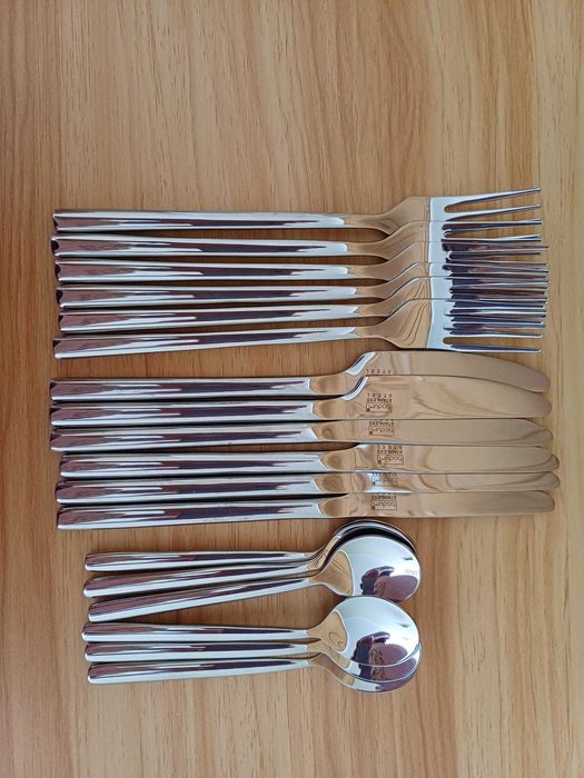 Faqueiro Bodum 24 peças como novo Benfica •