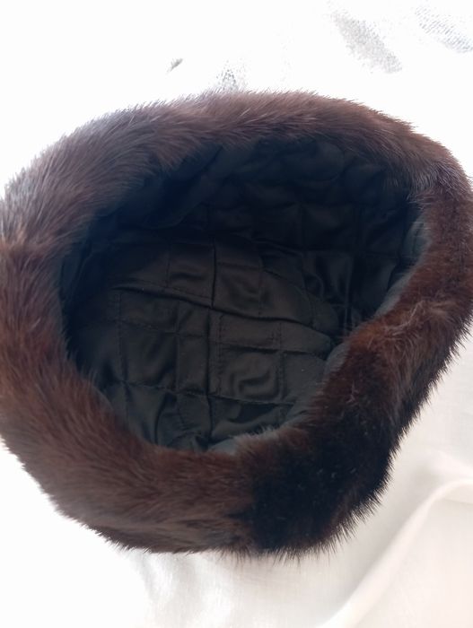 Шапка норкова.800грн. Обхват 55 см.