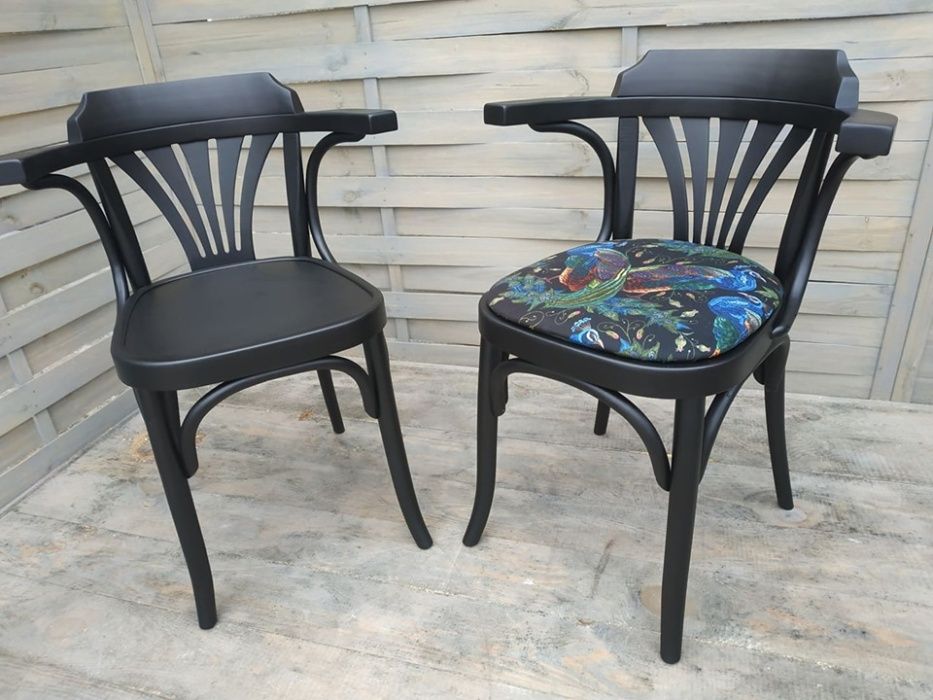 Krzesła fotele thonet wachlarz vintage po renowacji 80sztuk