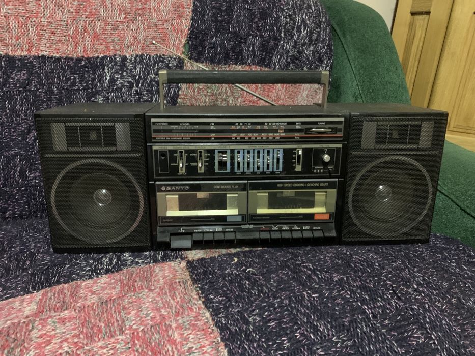 Sanyo C35 магнитола магнитофон