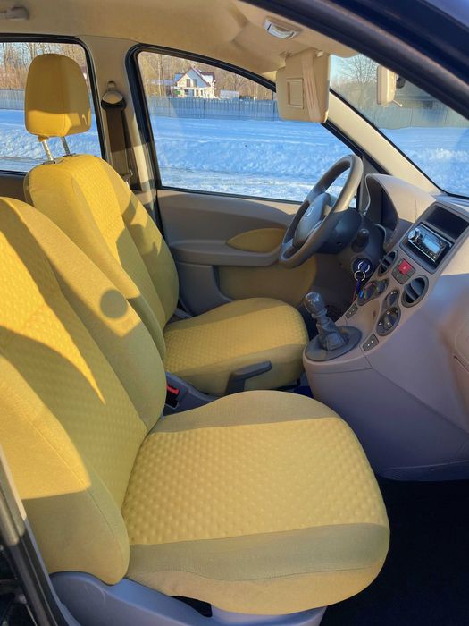 Fiat Panda 1.2 8V - Rezerwacja