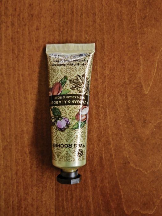 Krem do rąk Olejek arganowy i róża Yves Rocher
Produkt niedostę