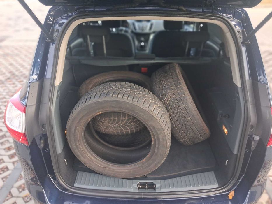 Ford Grand C-MAX 2012r