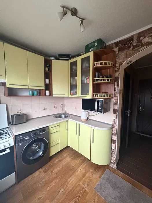 Продам 1 к. квартиру Валентиновская 606 м/н Салтовка Студенческая