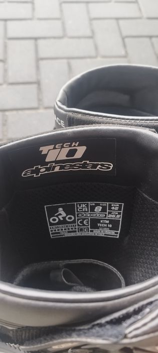 Buty cross alpine stars tech10