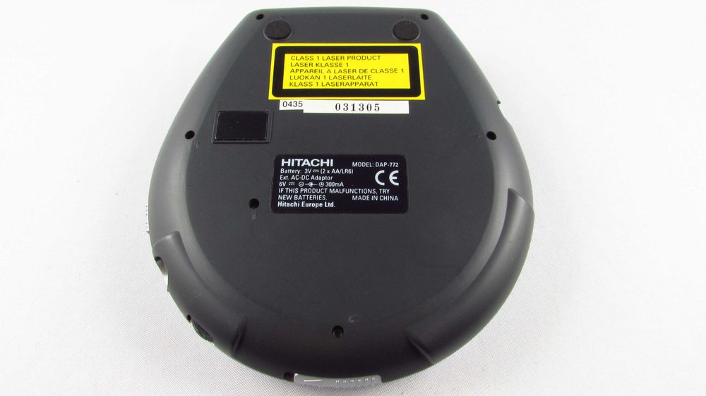 HITACHI Personal CD Player & Car Kit Odtwarzacz Discman Walkman DAP772
