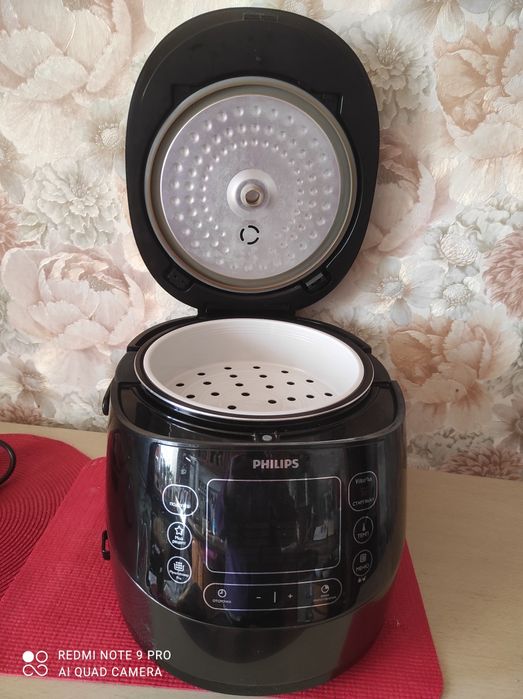 Мультиварка philips HD4749/70.