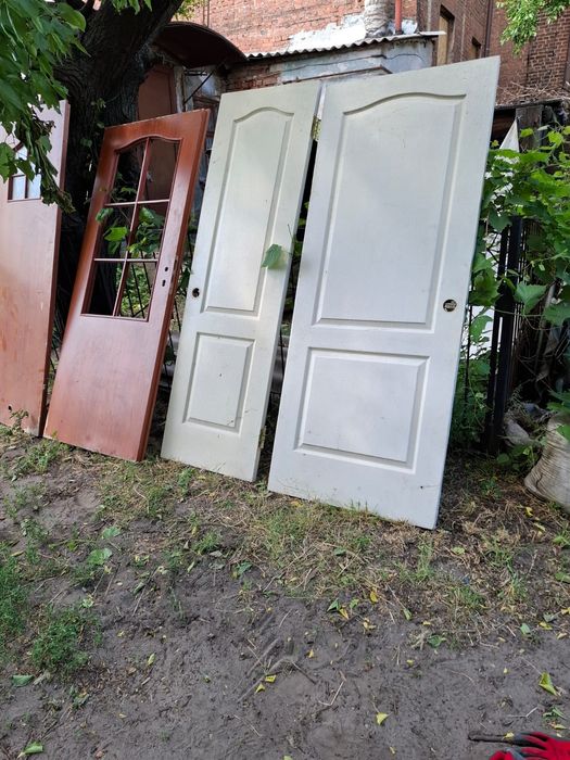 Двери Дверные полотна б.у