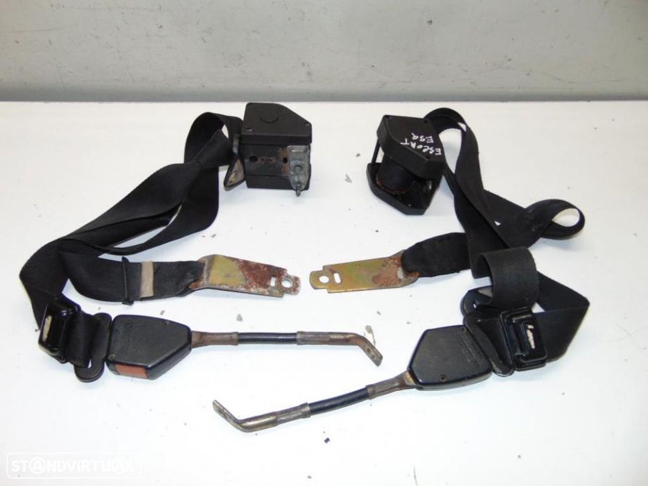 Ford Escort MK II cintos de segurança