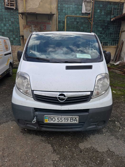 Продам Opel Vivaro 2,0 CDI