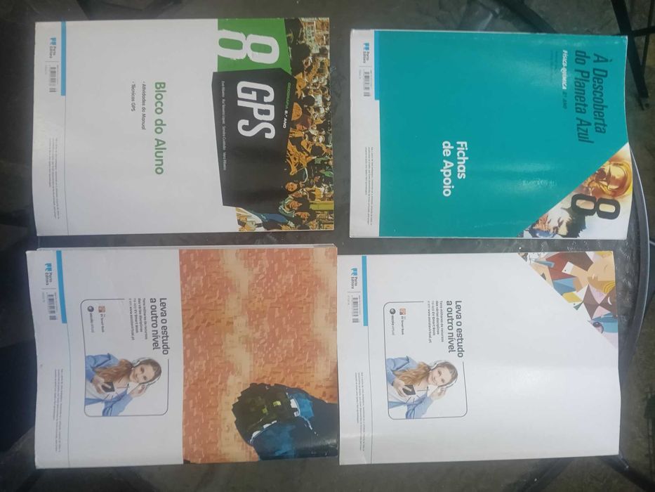 Cadernos de Atividades 7* e 8* ano