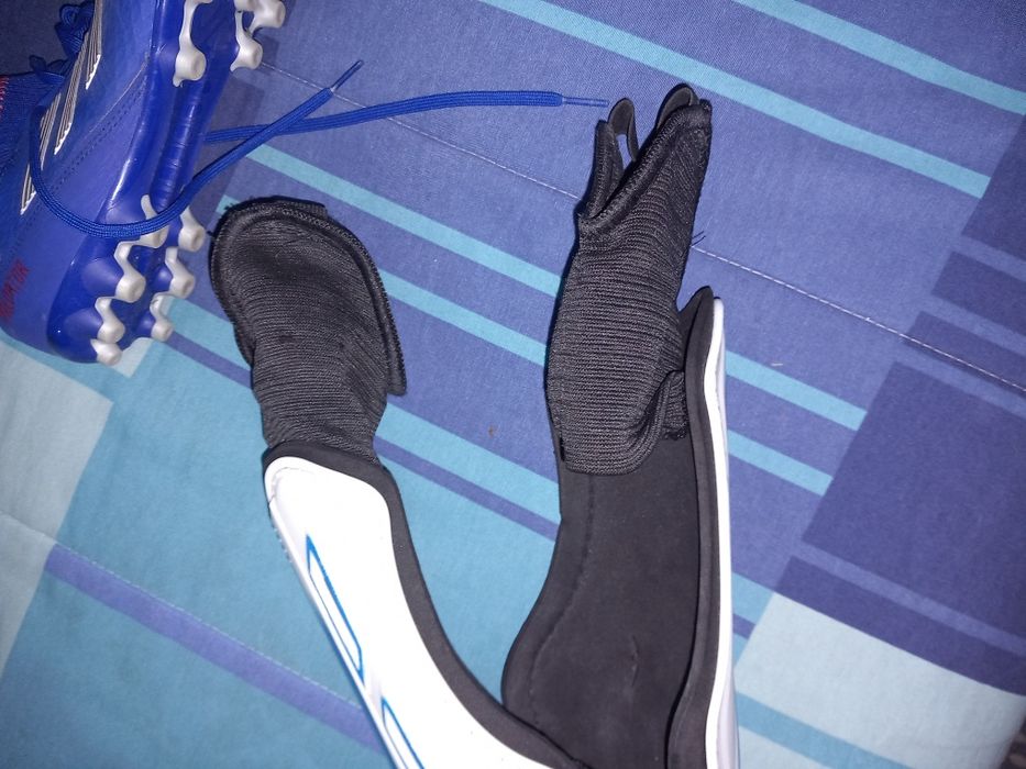 caneleiras  adidas, team quest