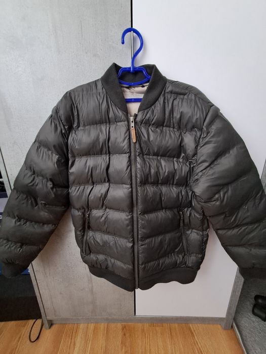 Продам куртку торг