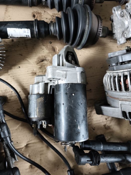 Стартер генератор на Ауди Фольксваген 2.8 бензин Audi Volkswagen