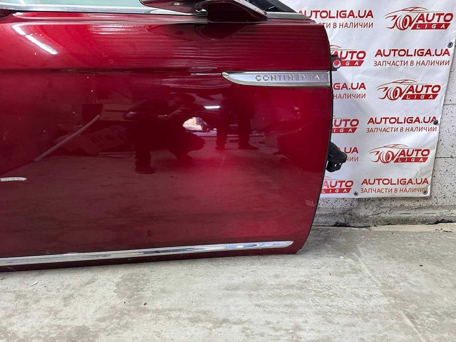 Дверь передняя правая GD9Z-5420124-B LINCOLN Continental X 16-22 шрот