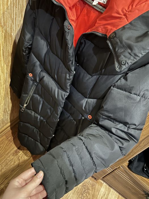 Продам пуховик жіночий