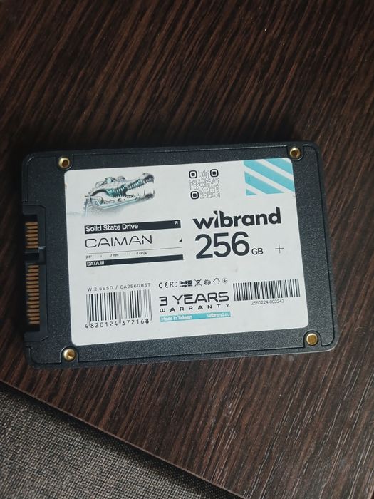 Ssd диск почти новый