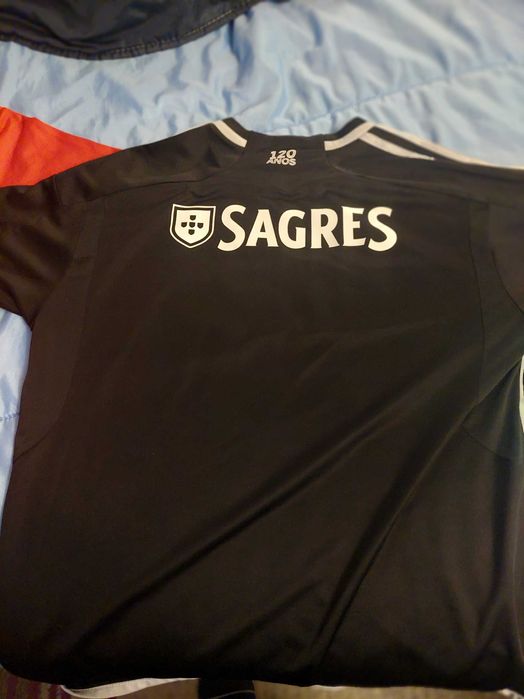 T-shirts  raras e normais