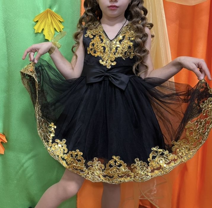 Пишна сукня на свято в садочок