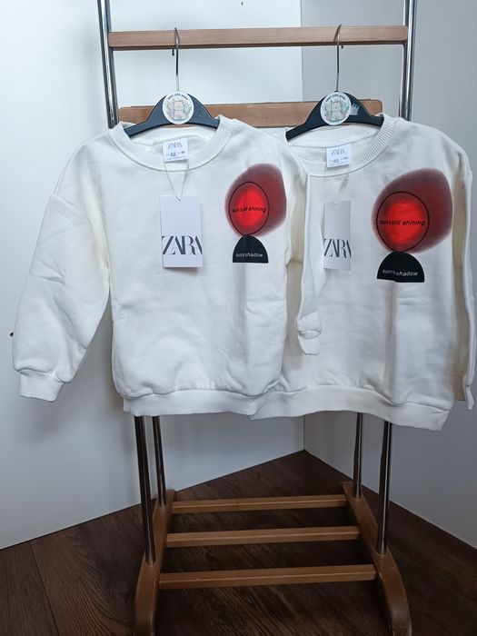 Тепленький світшот Zara