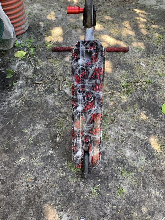 Трюковий самокат BEST SCOOTER хорошуму стані