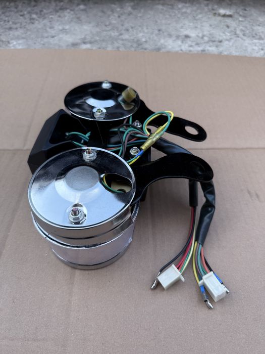 Щиток приладів Alfa(120 км/ч). Alfa, Delta.